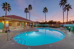 Superstition Lakes Golf Retreat