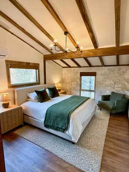 Hidden Creek Cottage